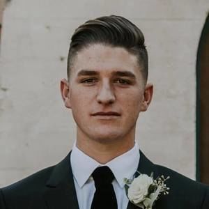 Meet your Posher, Dylan